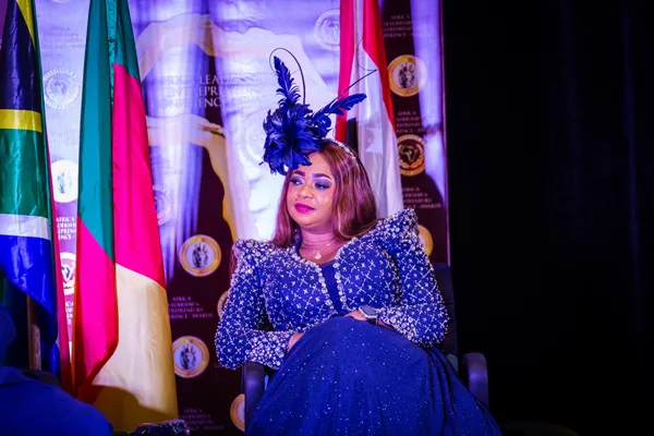 Heart of Service and Empowerment Award